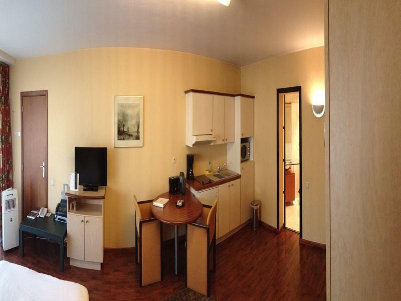 B-Aparthotel Montgomery Etterbeek Eksteriør billede